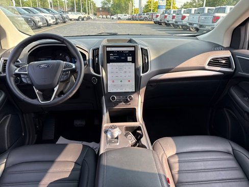 Used 2024 Ford Edge SEL w/ Convenience Package image 19