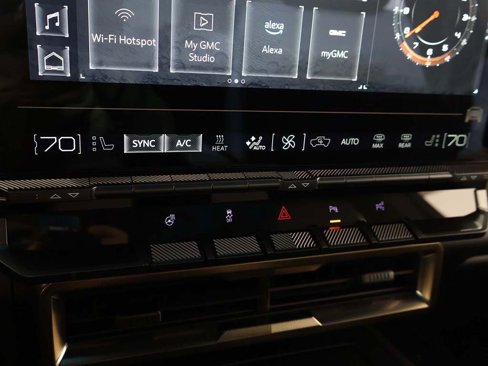 Used 2025 GMC Hummer EV 3X image 57
