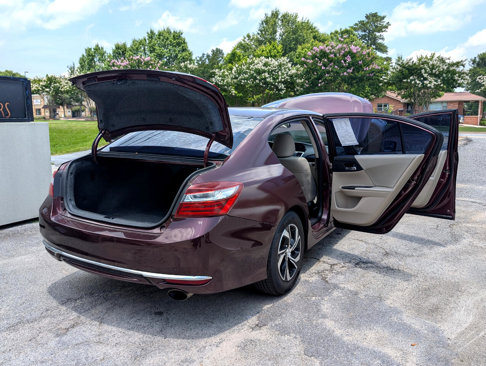 Used 2017 Honda Accord LX image 14