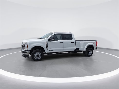 New 2026 Ford F350 XLT image 5