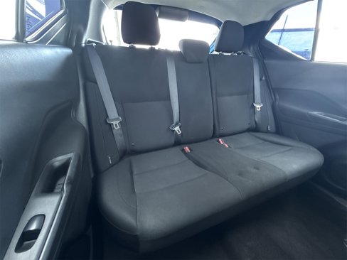 Used 2023 Nissan Kicks S image 39