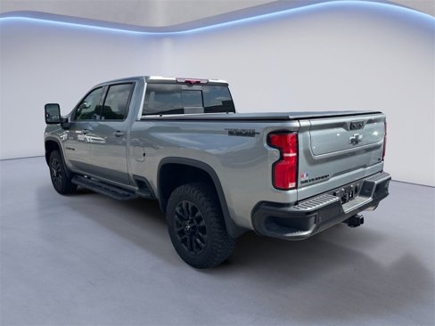 Used 2025 Chevrolet Silverado 2500 LTZ w/ Trail Boss Package image 2