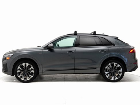 Certified 2025 Audi Q8 Premium Plus image 30