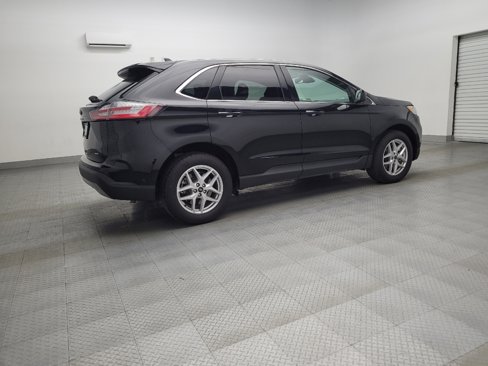 Used 2023 Ford Edge SEL image 10