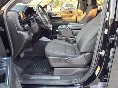 Used 2024 Chevrolet Silverado 1500 LT w/ Protection Package image 21