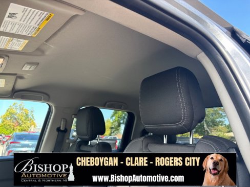 Used 2024 Nissan Frontier SV image 22