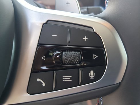 New 2026 BMW X7 M60i image 25