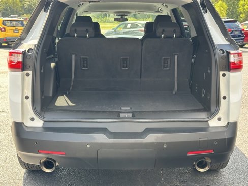 Used 2021 Chevrolet Traverse LT image 8
