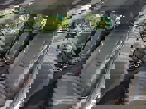 New 2026 Toyota Prius XLE image 16