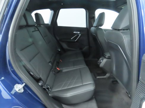 Used 2025 BMW X1 xDrive28i w/ Technology Package image 24