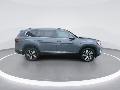 New 2025 Volkswagen Atlas SEL image 9
