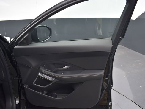 New 2024 Jaguar E-PACE R-Dynamic SE image 9