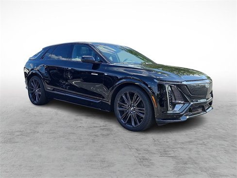 New 2026 Cadillac Lyriq V image 3
