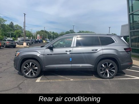 New 2025 Volkswagen Atlas SEL Premium R-Line image 7