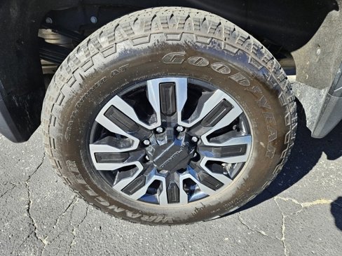 Certified 2024 GMC Sierra 2500 Denali Ultimate w/ Max Trailering Package image 35
