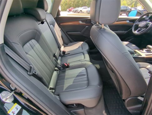 Used 2023 Audi Q5 2.0T Premium image 27