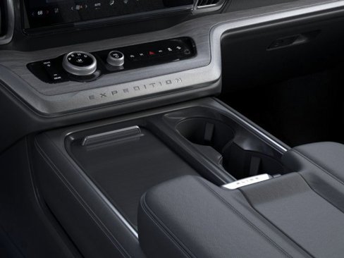 New 2025 Ford Expedition Max Platinum image 15