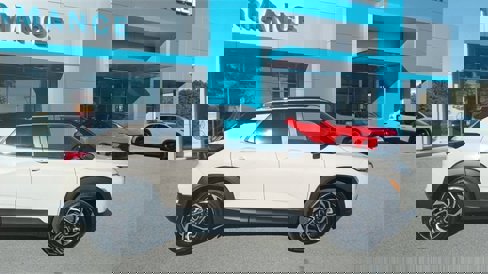 New 2026 Chevrolet TrailBlazer RS w/ Convenience Package image 2