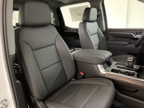 New 2026 GMC Sierra 1500 SLT w/ SLT Convenience Package image 37