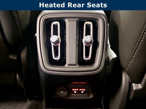 New 2026 Volvo XC40 B5 Plus w/ Protection Package Premier image 34