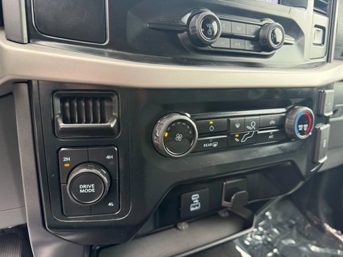 Used 2023 Ford F150 XLT image 21