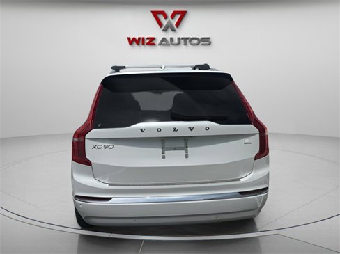Used 2022 Volvo XC90 T8 Inscription Expression w/ Climate Package image 6