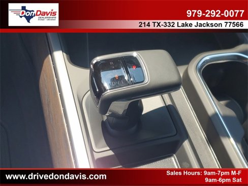 New 2026 GMC Sierra 1500 SLT image 28