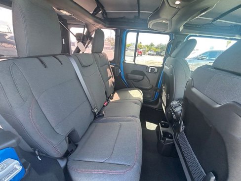 New 2025 Jeep Wrangler Unlimited Rubicon image 35
