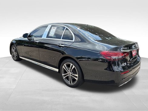 Used 2023 Mercedes-Benz E 350 4MATIC Sedan w/ Premium Package image 3