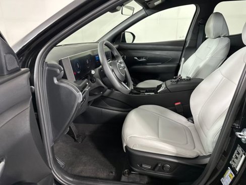 Certified 2025 Hyundai Santa Cruz SEL image 11