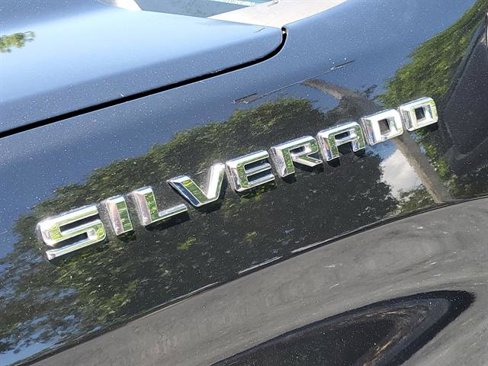 Used 2021 Chevrolet Silverado 1500 RST image 9