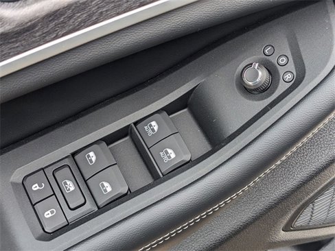 New 2025 Jeep Grand Cherokee L Limited image 21