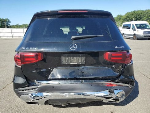 Used 2025 Mercedes-Benz GLB 250 4MATIC image 6