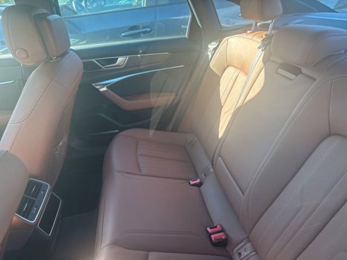 Used 2025 Audi A6 Premium Plus image 7
