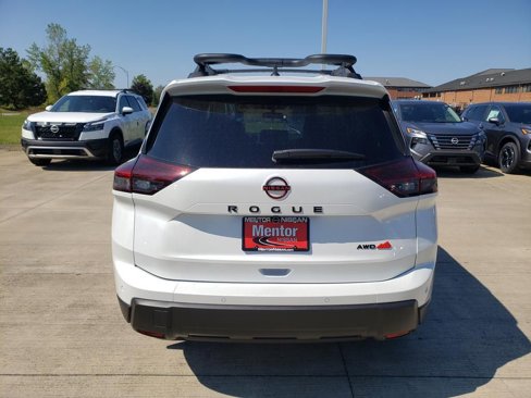 New 2026 Nissan Rogue SV image 4