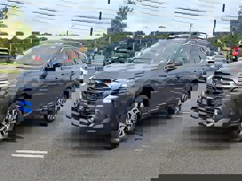 New 2025 Subaru Outback Premium image 3