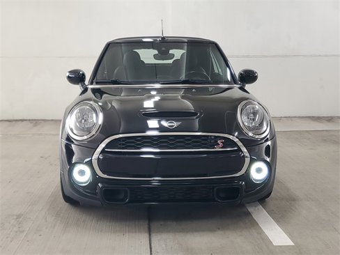Used 2021 MINI Cooper S image 2
