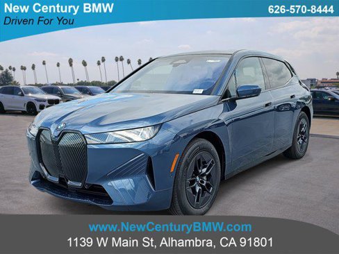 New 2026 BMW iX xDrive60 w/ Premium Package image 1