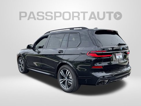 New 2026 BMW X7 M60i image 3