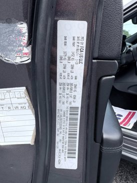 Used 2019 Jeep Grand Cherokee Limited image 33