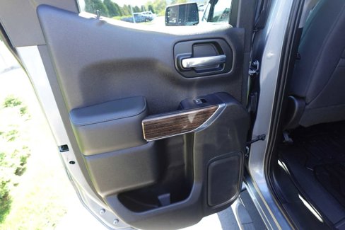 Used 2019 GMC Sierra 1500 SLE w/ SLE Value Package image 26
