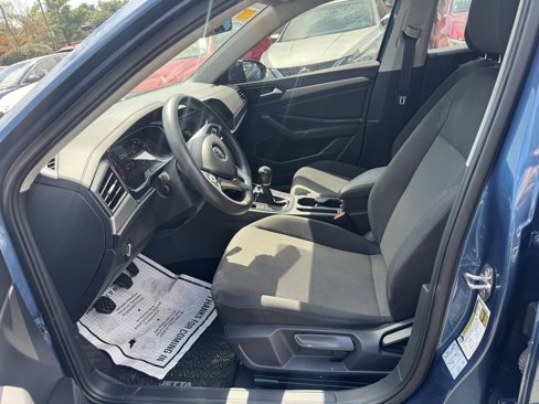 Used 2021 Volkswagen Jetta S w/ Driver Assistance Package image 4