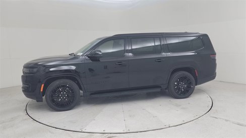 New 2025 Jeep Wagoneer L Series II w/ Premium Group I image 9