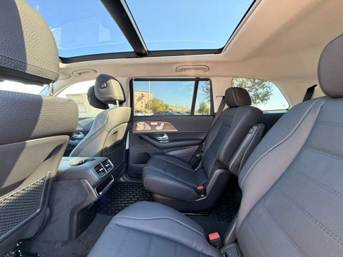 New 2026 Mercedes-Benz GLS 450 4MATIC image 21