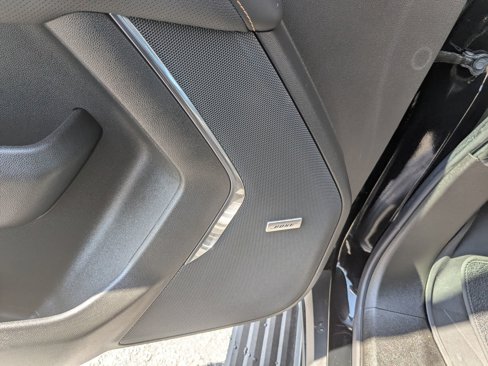 Used 2023 GMC Yukon XL AT4 image 13