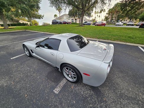 Used 2002 Chevrolet Corvette Z06 w/ Memory Pkg image 13