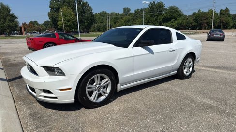 Used 2014 Ford Mustang Coupe w/ Equipment Group 102A image 1