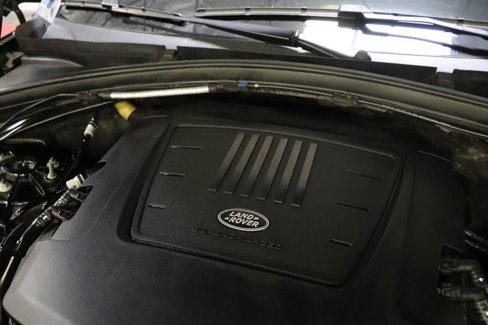 Used 2020 Land Rover Range Rover Velar R-Dynamic S image 81