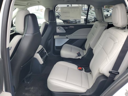 New 2025 Lincoln Aviator Reserve w/ Equipment Group 201A image 24