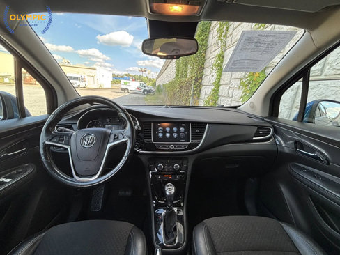 Used 2019 Buick Encore Preferred image 18